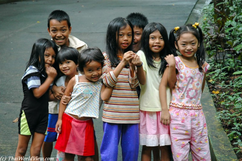 Филиппины дети