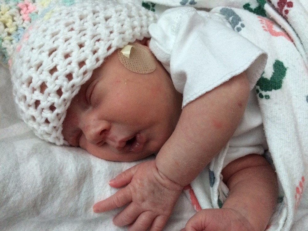 after 4 days with her we had her first pediatrician appointment her lungs looked great shes a fighter 15 percentile for weight 50 for length - Pediatrician Description after 4 days with her we had her first pediatrician appointment her lungs looked great shes a fighter 15 percentile for weight 50 for length - Pediatrician Description
